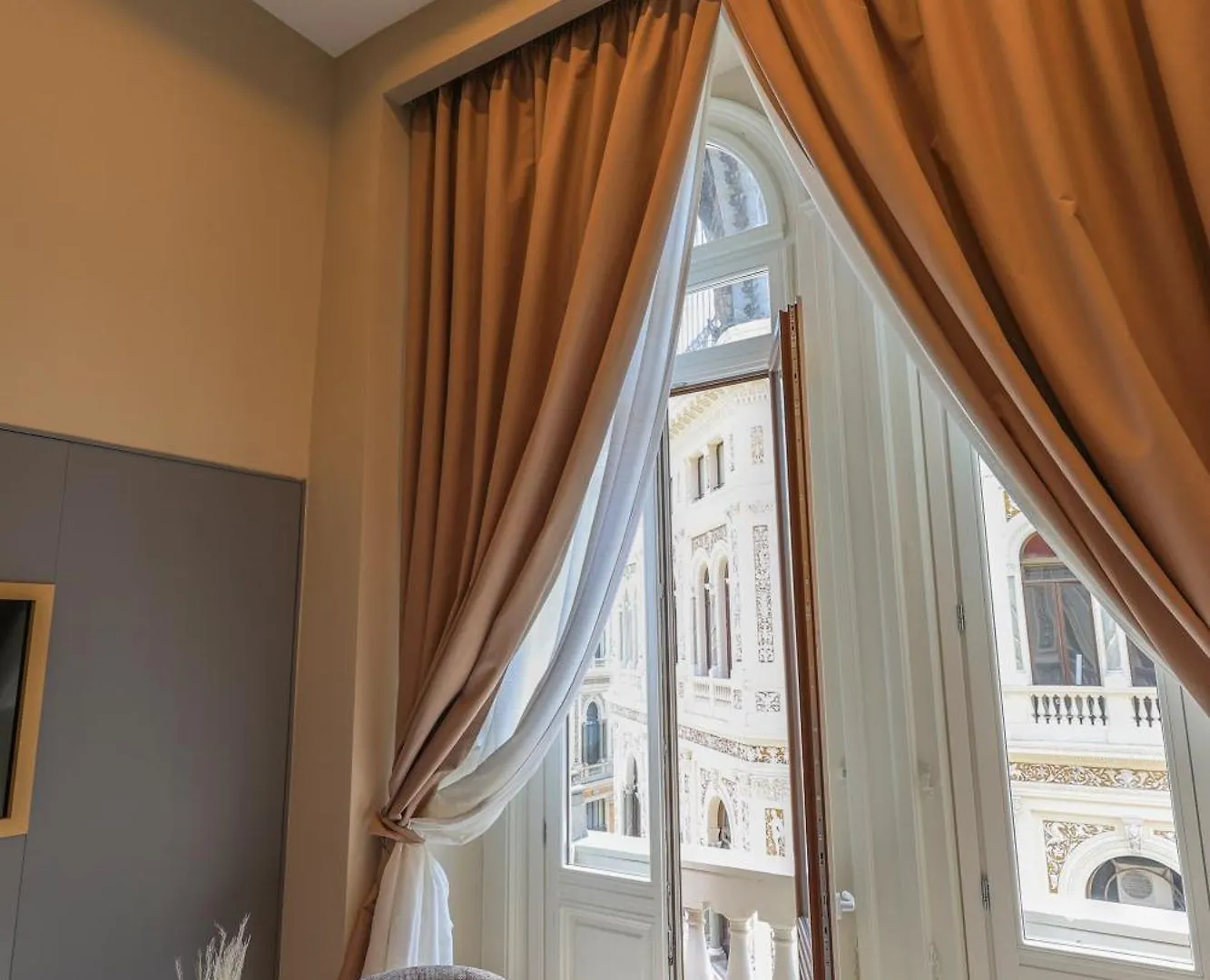 Maison San Carlo Luxury Suites Naples Maison d'hôtes